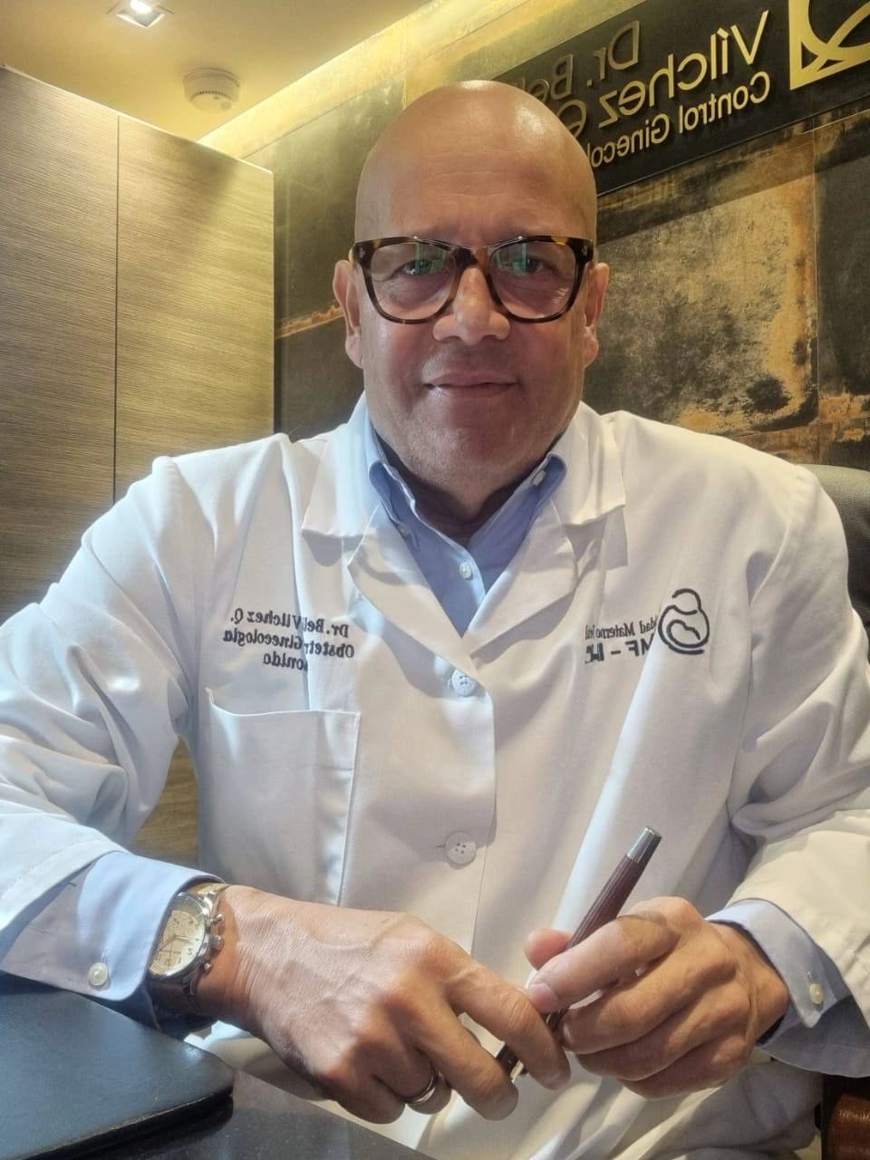 DR. BELISARIO VILCHEZ: GINECOLOGIA Y OBSTETRICIA
