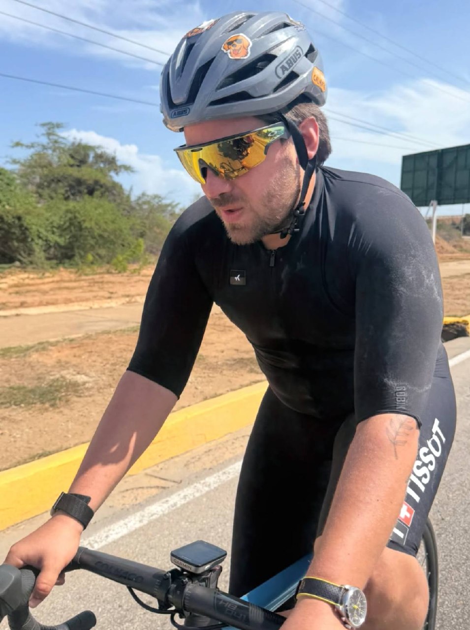 ¡Lo logró! Armando Poyo pedaleó con el corazón